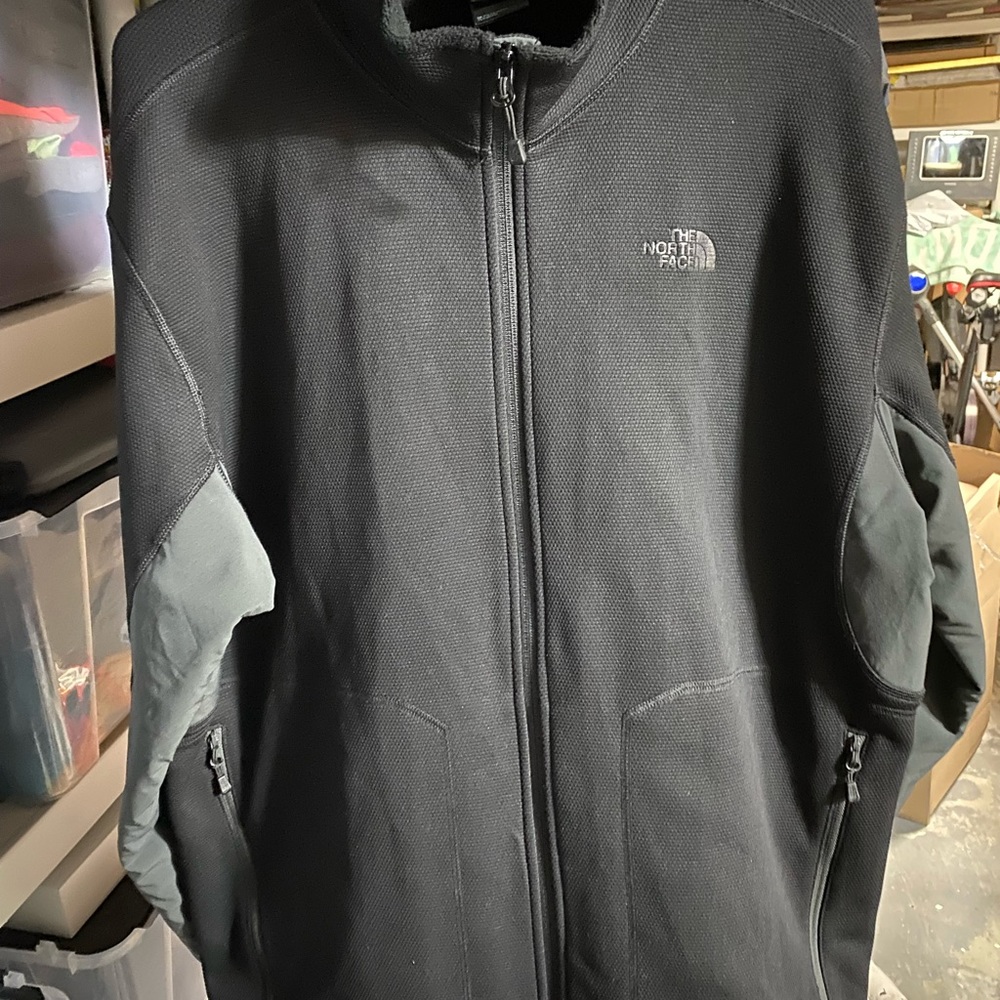 The North Face Mens Lightweight jacket